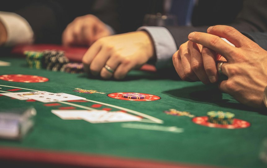 Entretien Exclusif avec les Experts de Cabarino Casino : Coulisses, Stratégies et Innovations